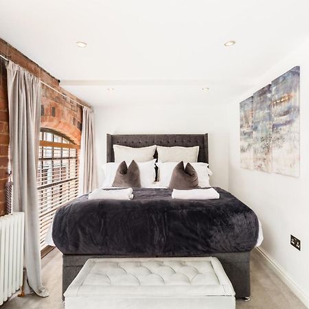 High End Luxury Townhouse In Jq, 4 Bedrooms, Flat Screen Tv In All Rooms, Free Parking, Near Birmingham City Centre Deposit Required Zewnętrze zdjęcie