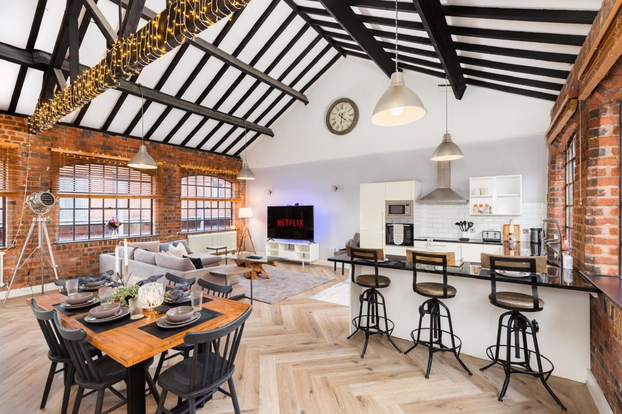 High End Luxury Townhouse In Jq, 4 Bedrooms, Flat Screen Tv In All Rooms, Free Parking, Near Birmingham City Centre Deposit Required Zewnętrze zdjęcie